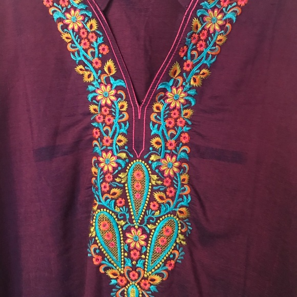 VL Collection Enterprises Pakistan Purple Embroidered Blouse - Picture 4 of 9